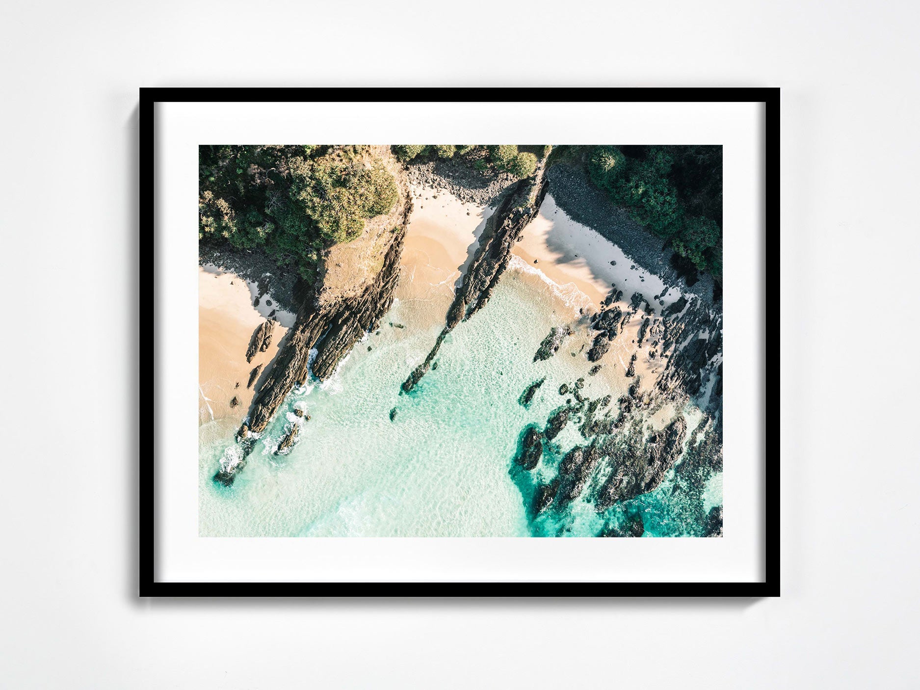 SW1742 - Whites Beach, Broken Head, Byron Bay | Wall Art – Salty Wings